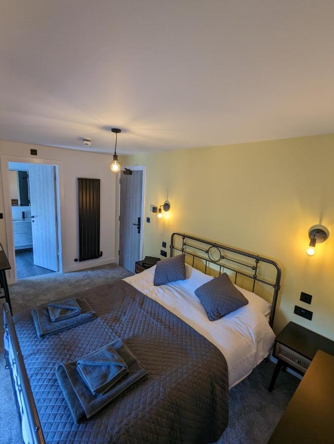 The Wolfe Inn Wolfscastle Haverfordwest Eksteriør bilde